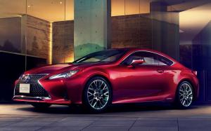 Lexus RC300h 2018 года (WW)